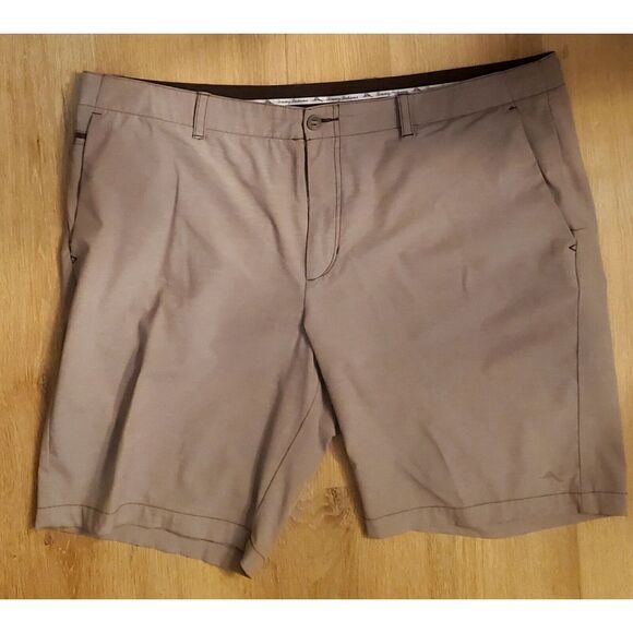 Tommy Bahama Shorts Golf Men's 42 Active Warm Grey Rib Pattern Poly/Cotton/Spndx - Picture 4 of 16